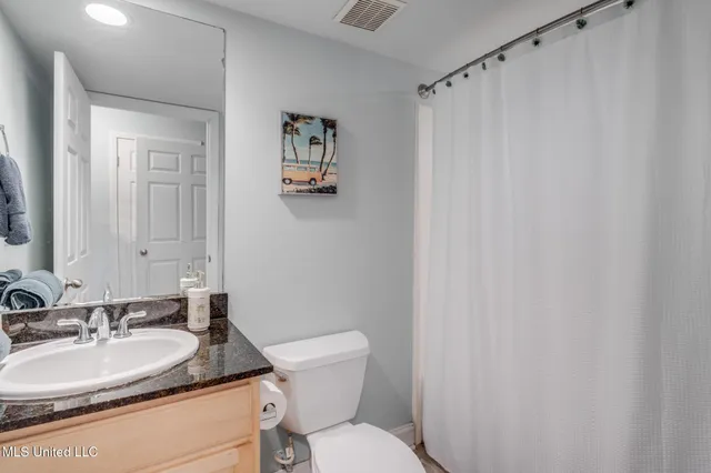 $2,500 | 2046 Beach Boulevard, Unit B315, Biloxi, MS 39531