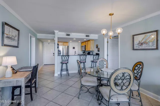 $2,500 | 2046 Beach Boulevard, Unit B315, Biloxi, MS 39531