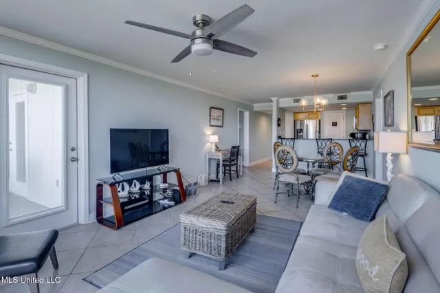 $2,500 | 2046 Beach Boulevard, Unit B315, Biloxi, MS 39531