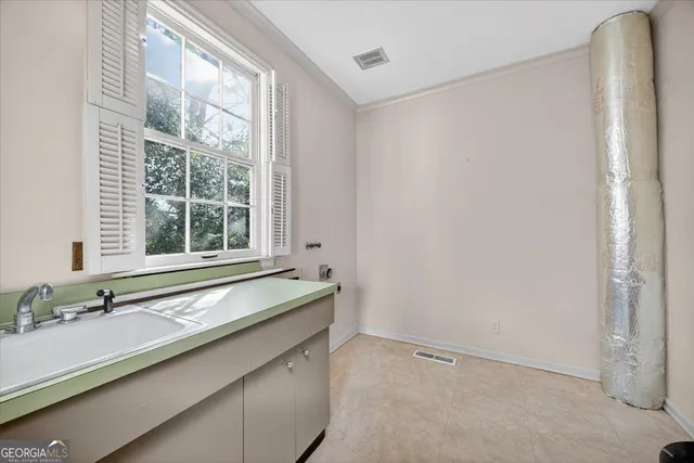 $299,900 | 1802 Pine Forest Circle, Dublin, GA 31021