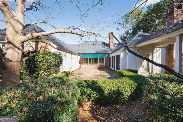 $299,900 | 1802 Pine Forest Circle, Dublin, GA 31021