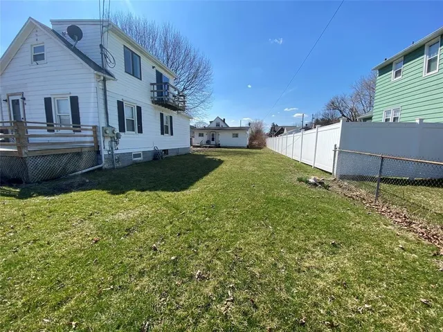 $180,000 | 31 Jay Street, Johnson City, NY 13790
