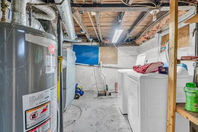 $180,000 | 31 Jay Street, Johnson City, NY 13790