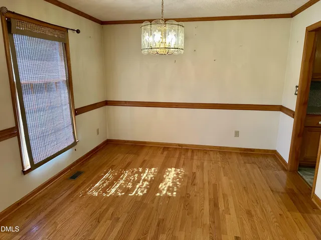 $299,900 | 373 Willow Creek Run, Henderson, NC 27537