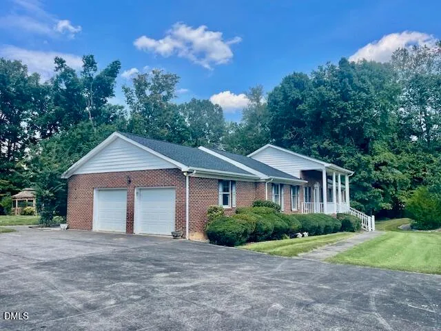 $299,900 | 373 Willow Creek Run, Henderson, NC 27537