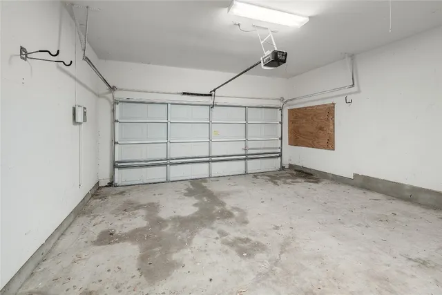 $2,595 | 6036 Mesa Verde Circle, Austin, TX 78749