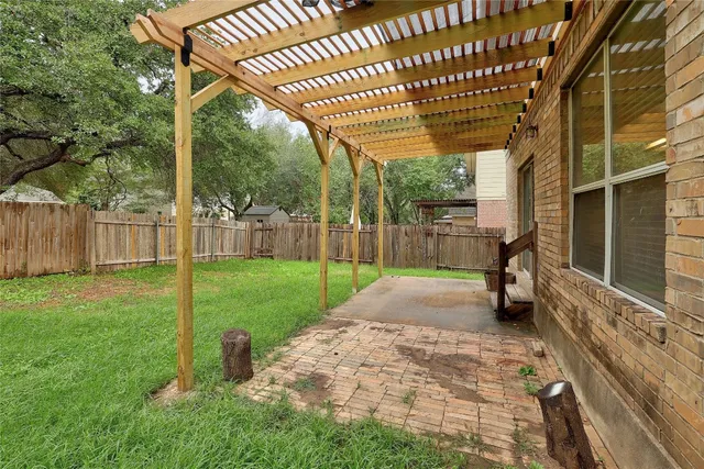 $2,595 | 6036 Mesa Verde Circle, Austin, TX 78749