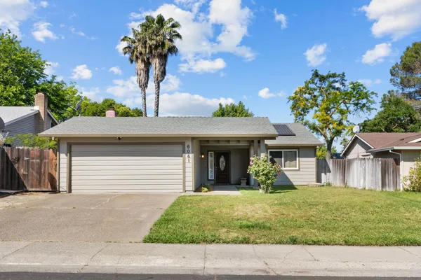 $450,000 | 8061 Peppertree Way, Citrus Heights, CA 95621