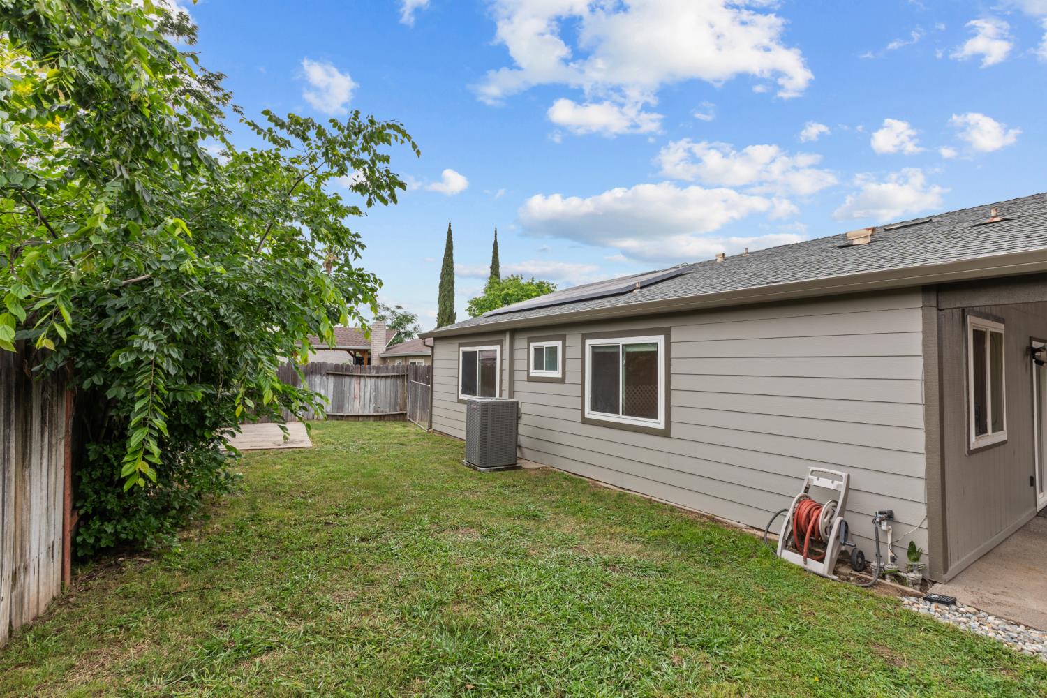 8061 Peppertree Way Citrus Heights, CA 95621 - Photo 25 of 30