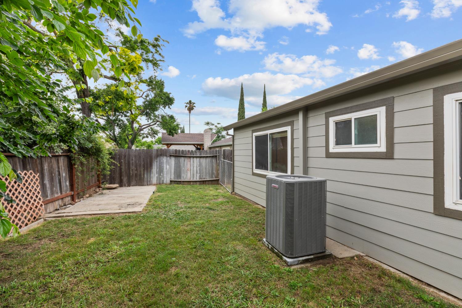 8061 Peppertree Way Citrus Heights, CA 95621 - Photo 26 of 30