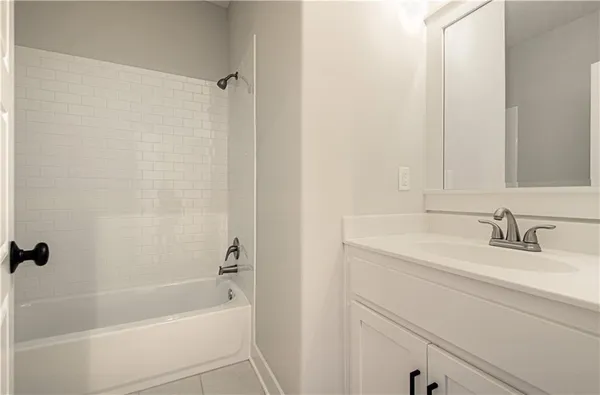 $699,900 | 1070 Fir Lane, Liberty, MO 64068