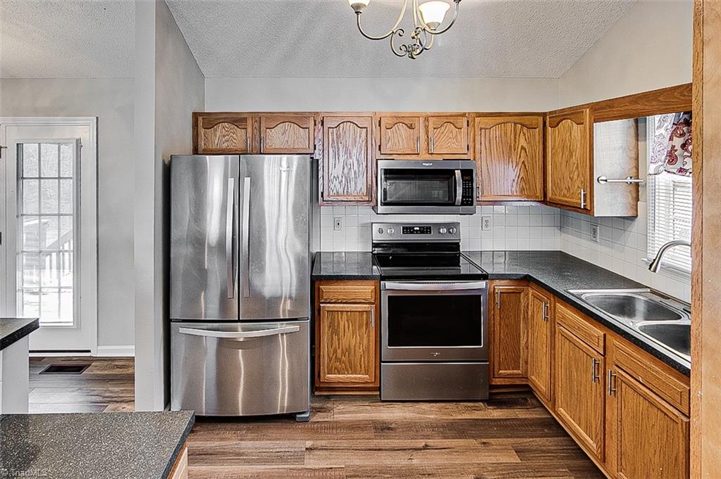 142 High Ridge Court Lexington, NC 27295 - Photo 10 of 28 Gallery Image 10