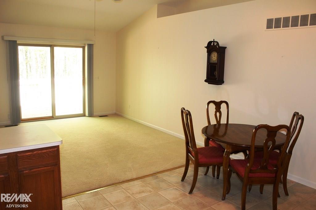9650 Nook Road Algonac, MI 48001 - Photo 3 of 17 31319350-2.JPG