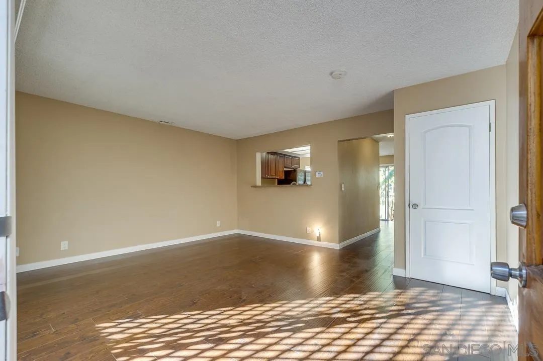 948 Gillespie Drive Spring Valley, CA 91977 - Photo 11 of 20 a view of a interior in the room