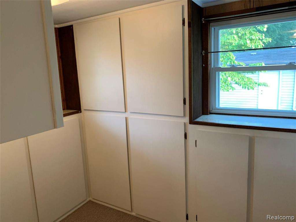 23815 Superior Road Taylor, MI 48180 - Photo 23 of 33