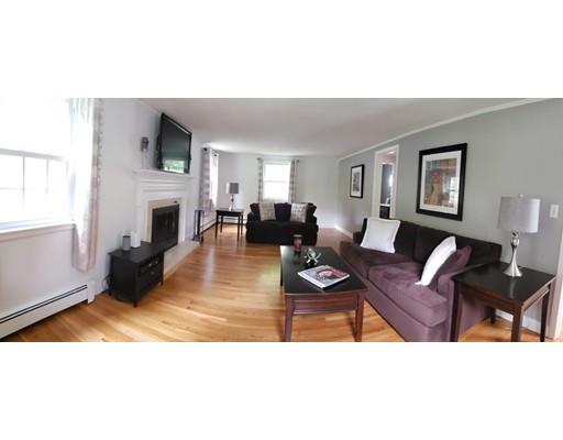 11 Pheasant Road Medfield, MA 02052 - Photo 2 of 14 Gallery Image 2