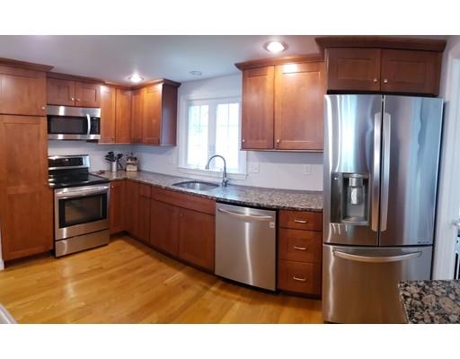 11 Pheasant Road Medfield, MA 02052 - Photo 4 of 14 Gallery Image 4
