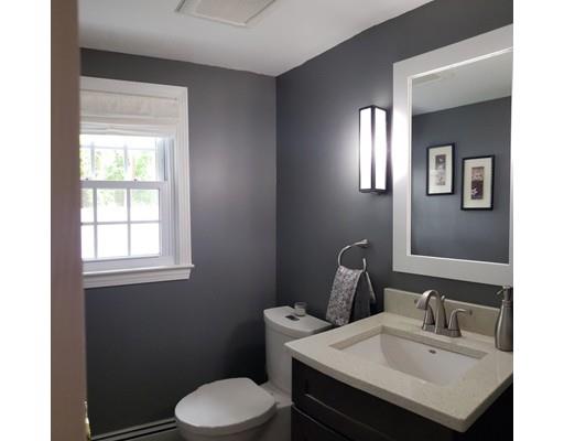 11 Pheasant Road Medfield, MA 02052 - Photo 10 of 14 Gallery Image 10