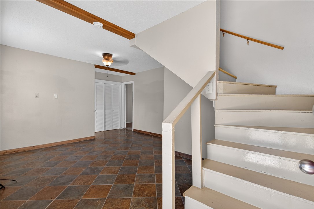 5752 Mockingbird Lane Mathis, TX 78368 - Photo 14 of 35 a view of entryway