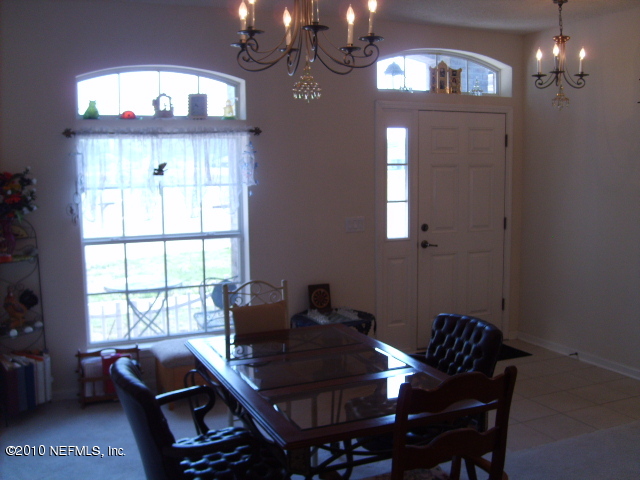 45219 Dutton Way Callahan, FL 32011 - Photo 11 of 22 Dining Room