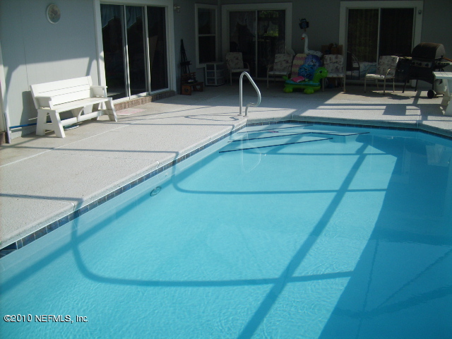 45219 Dutton Way Callahan, FL 32011 - Photo 3 of 22 Pool