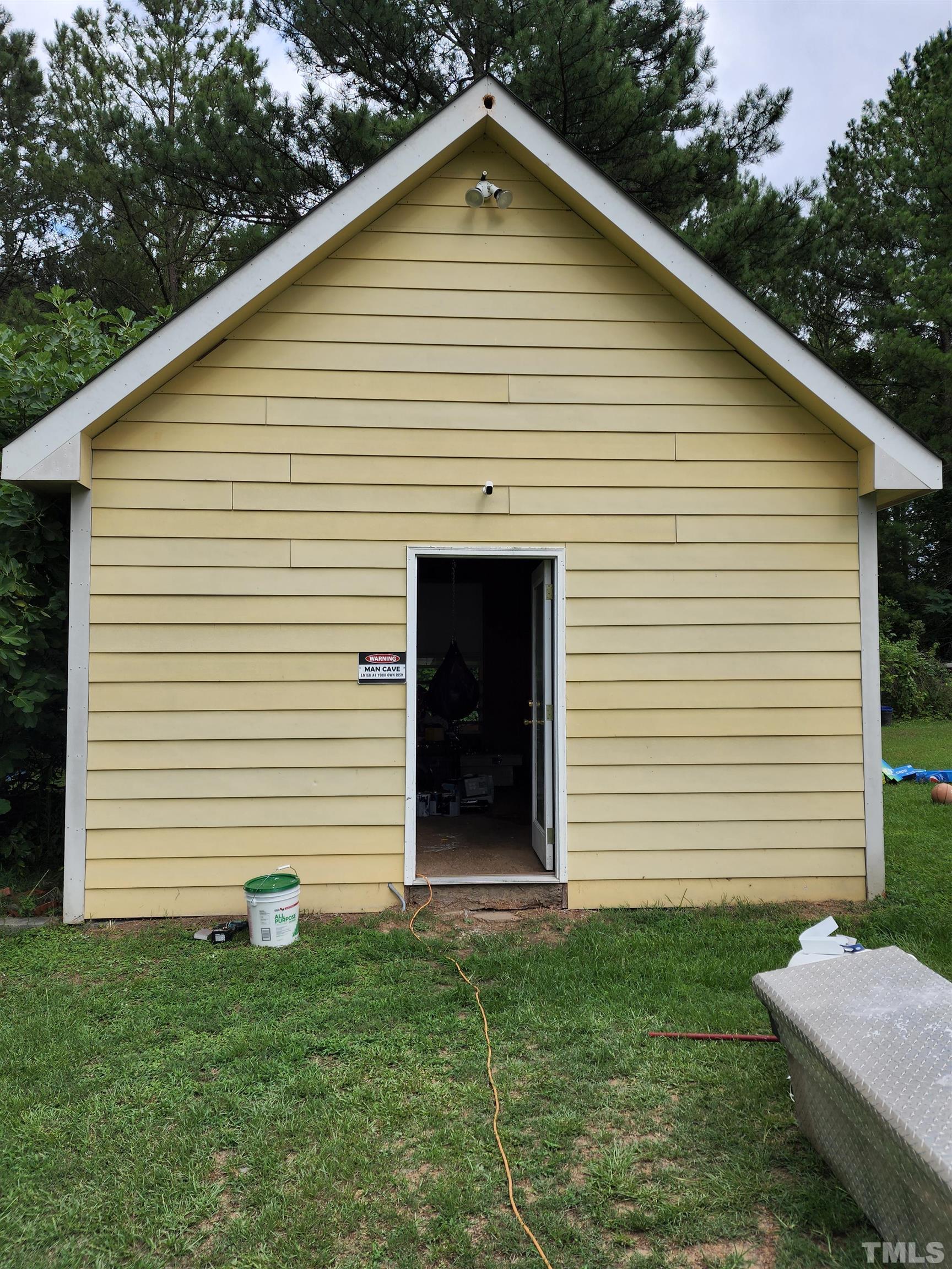 342 South Pleasant Coates Road Benson, NC 27504 - Photo 5 of 60 Gallery Image 5