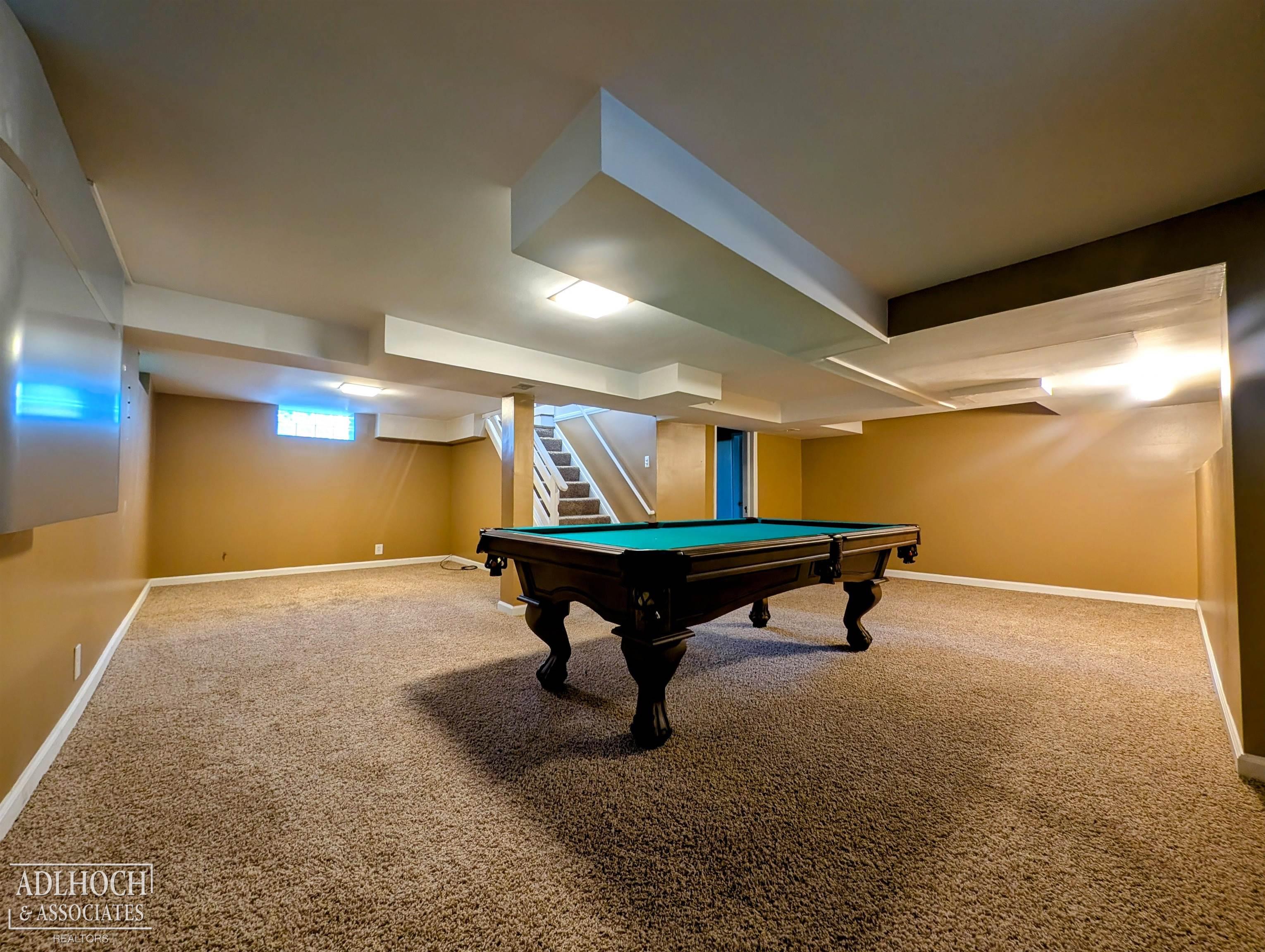 1292 Hampton Road Grosse Pointe Woods, MI 48236 - Photo 17 of 21