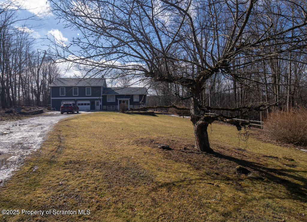 312 Marshal Squire Road Nicholson, PA 18446 - Photo 3 of 43 DSC01138-HDR