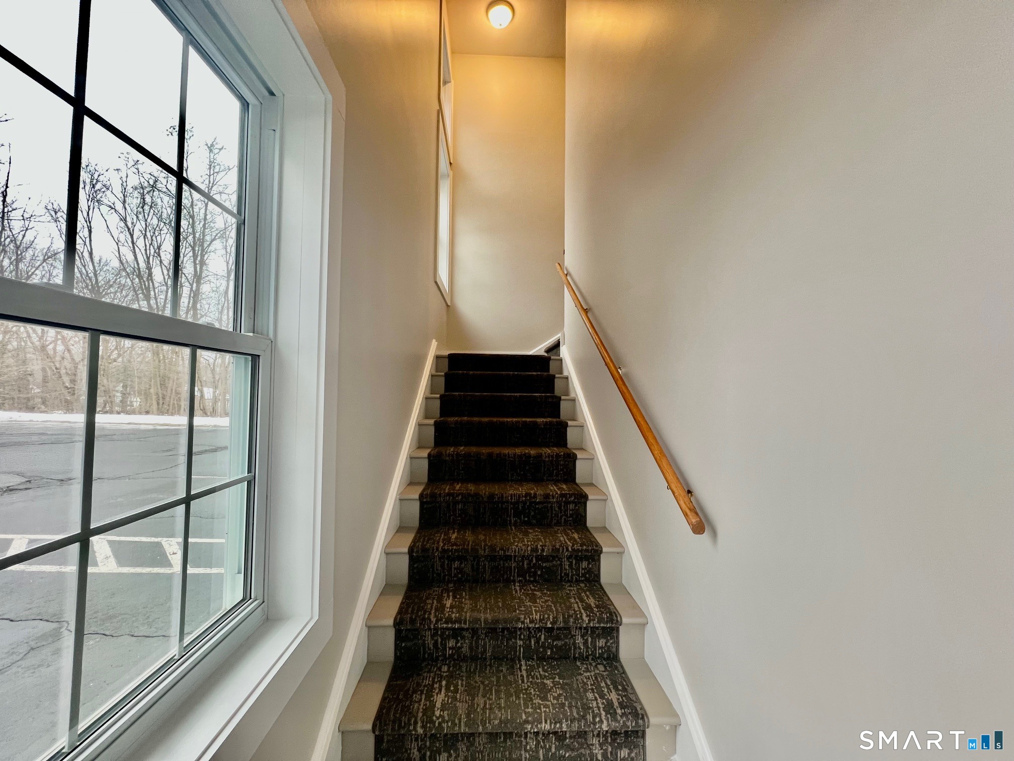 435 Foxon Road North Branford, CT 06471 - Photo 2 of 13