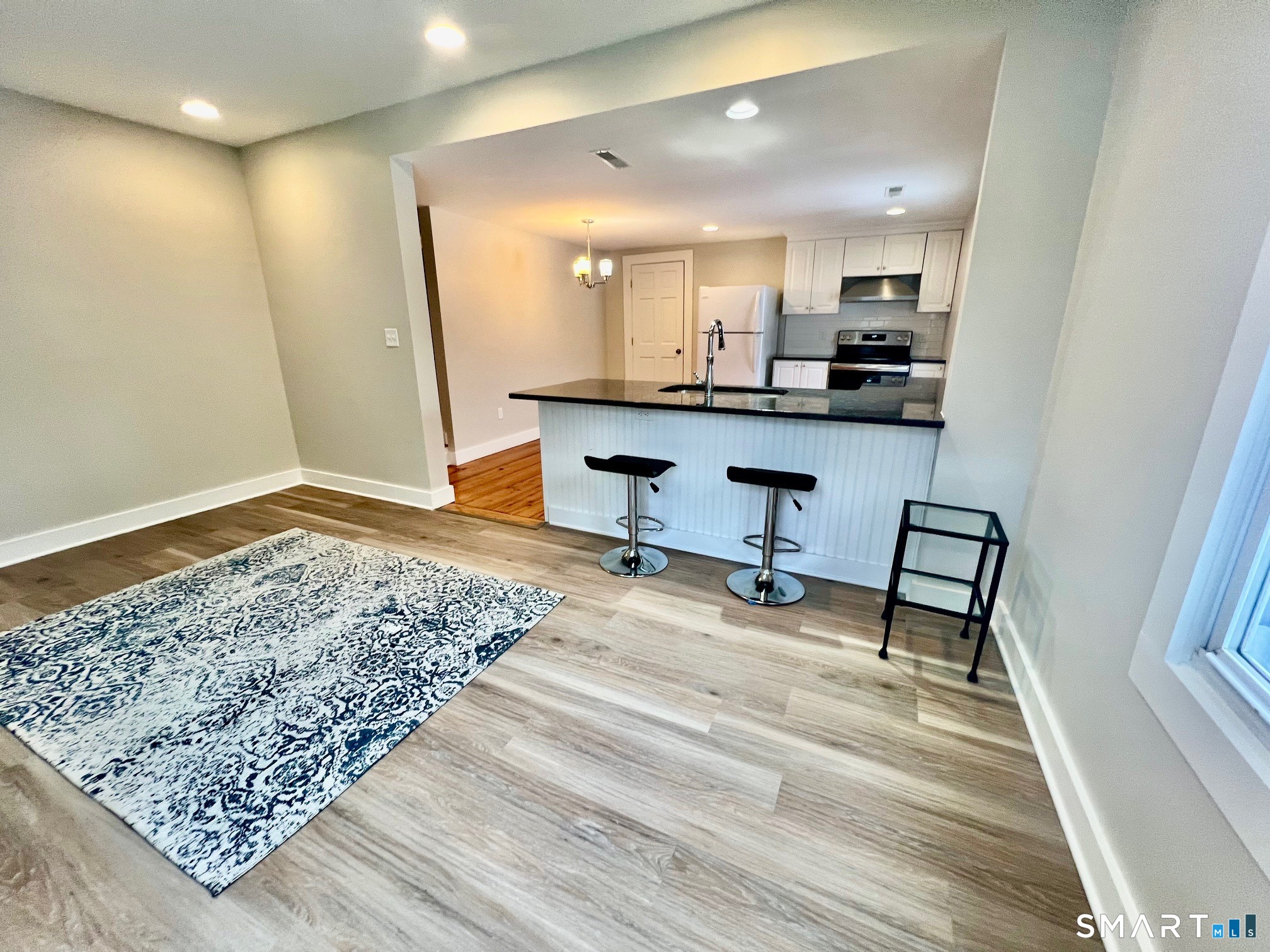 435 Foxon Road North Branford, CT 06471 - Photo 4 of 13