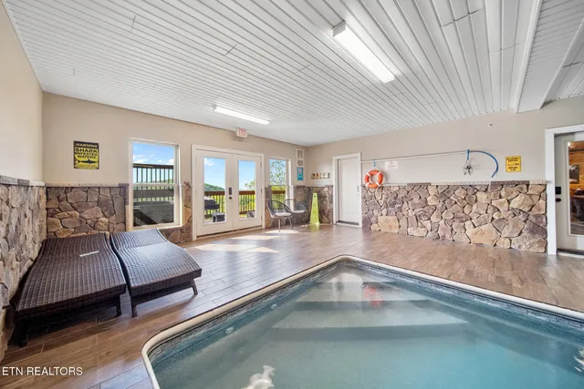 $2,999,999 | 4130 Sherwood Heights Way, Pigeon Forge, TN 37863