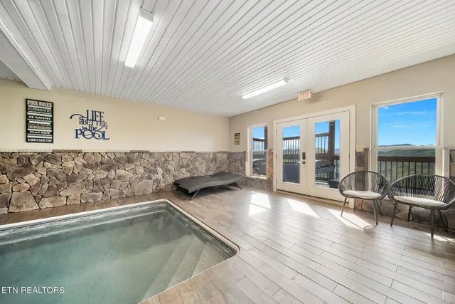 $2,999,999 | 4130 Sherwood Heights Way, Pigeon Forge, TN 37863