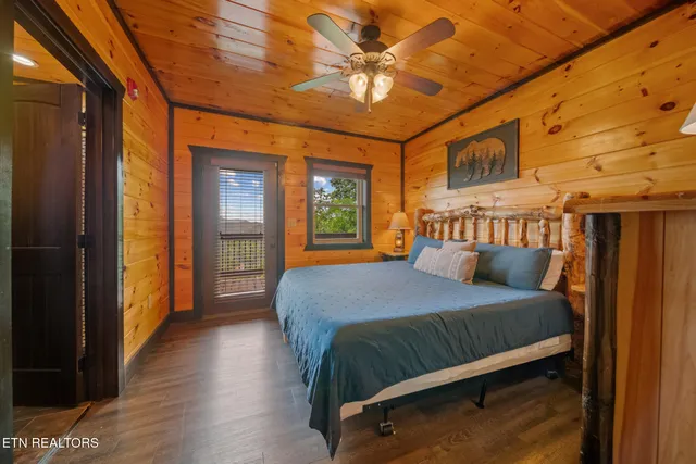 $2,999,999 | 4130 Sherwood Heights Way, Pigeon Forge, TN 37863