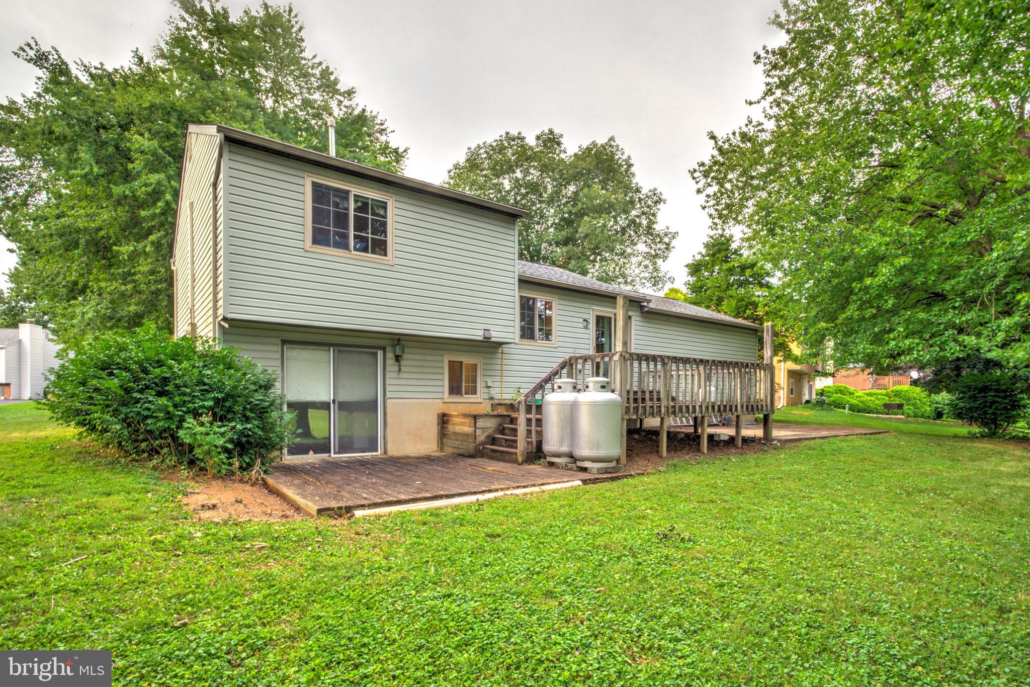 156 Warren Way Lancaster, PA 17601 - Photo 8 of 27 Gallery Image 8