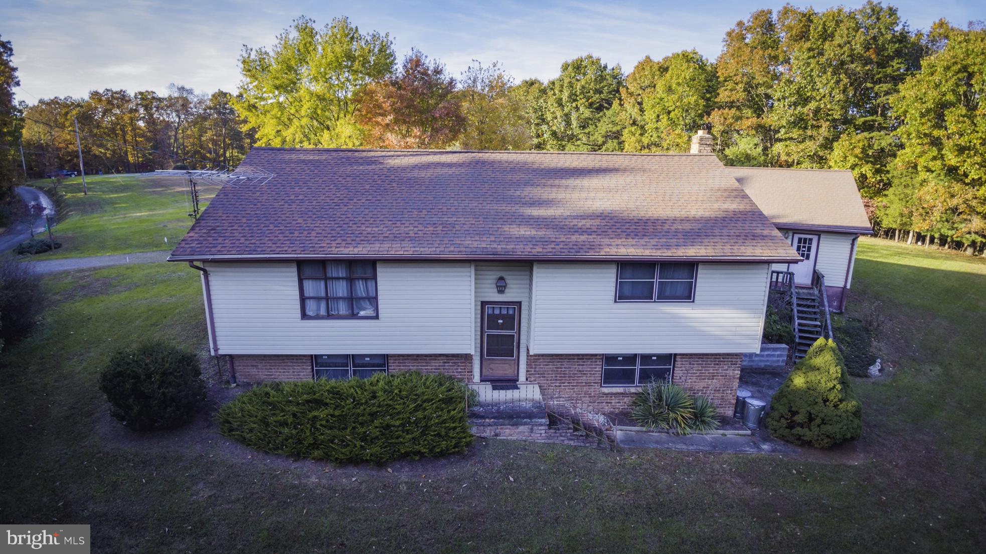 891 Murphy Road Berkeley Springs, WV 25411 - Photo 1 of 32 Exterior (Front)