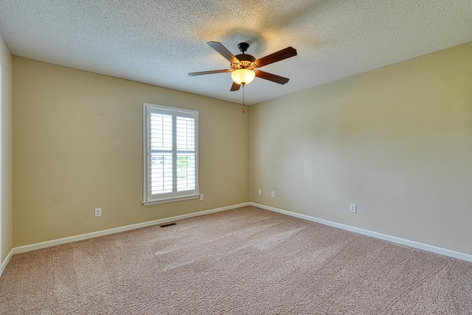 140 Bermuda Lane Inman, SC 29349 - Photo 28 of 35