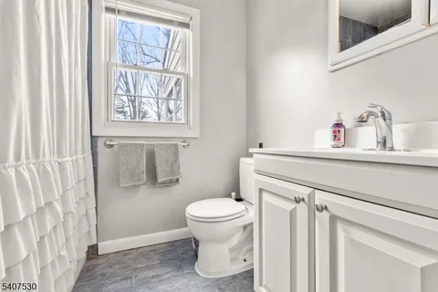 $582,000 | 128 East Roselle Avenue, Roselle Park, NJ 07204