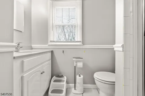 $582,000 | 128 East Roselle Avenue, Roselle Park, NJ 07204