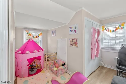 $582,000 | 128 East Roselle Avenue, Roselle Park, NJ 07204