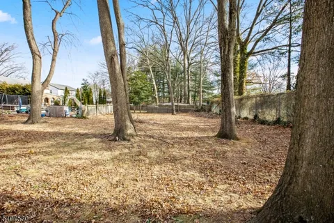 $582,000 | 128 East Roselle Avenue, Roselle Park, NJ 07204