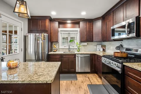 $582,000 | 128 East Roselle Avenue, Roselle Park, NJ 07204