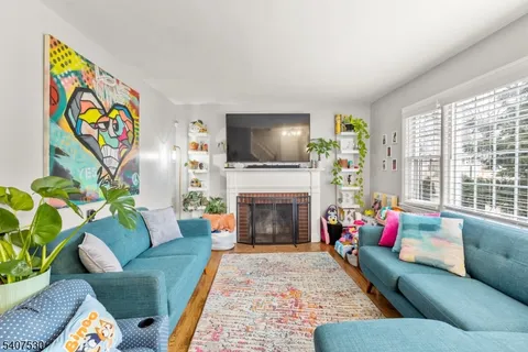 $582,000 | 128 East Roselle Avenue, Roselle Park, NJ 07204