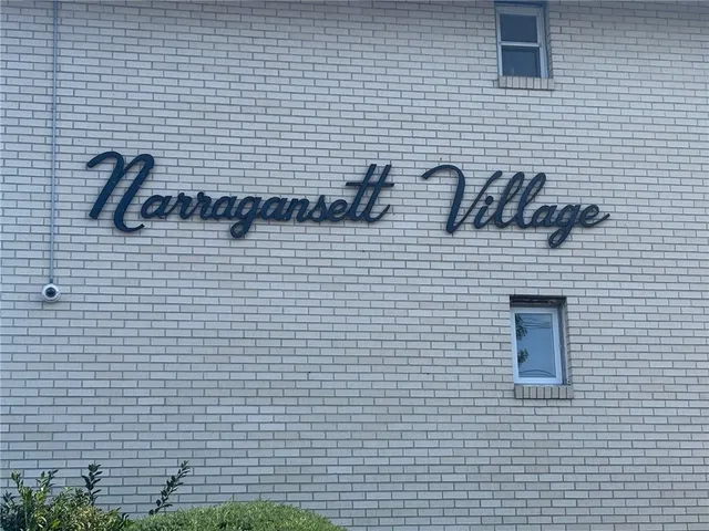 $2,250 | 400 Narragansett Parkway, Unit WA10, Warwick, RI 02888
