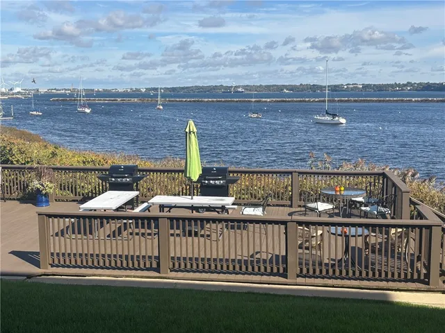 $2,250 | 400 Narragansett Parkway, Unit WA10, Warwick, RI 02888