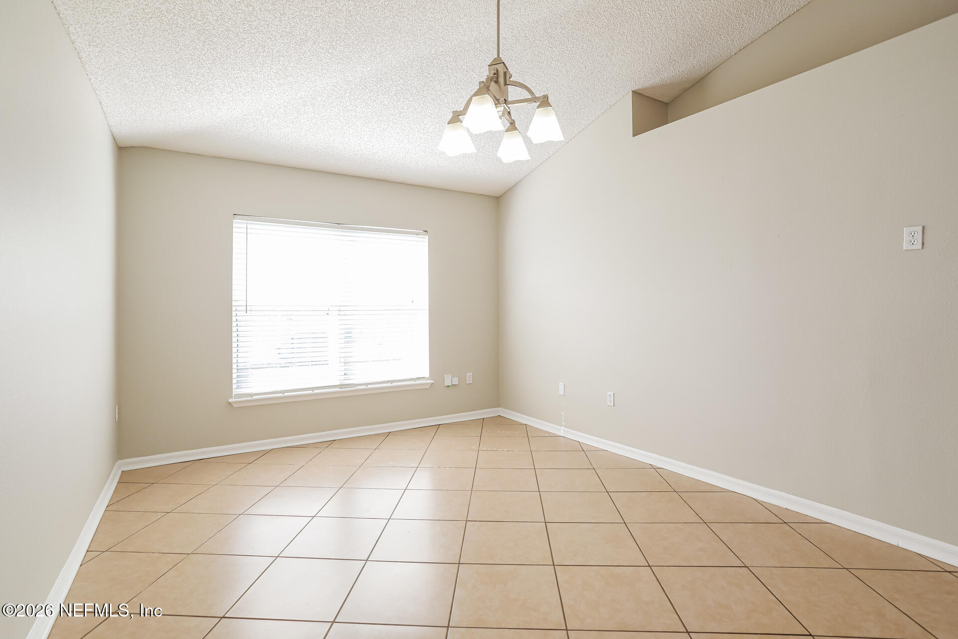 7336 Governors Park Road Jacksonville, FL 32244 - Photo 2 of 21 002-photo-living-room-15221743