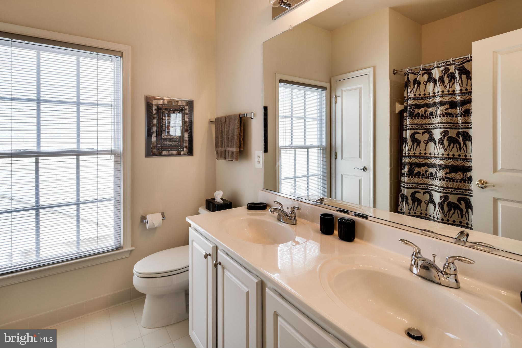 11348 Duke Street Fulton, MD 20759 - Photo 17 of 28 Hall Bath