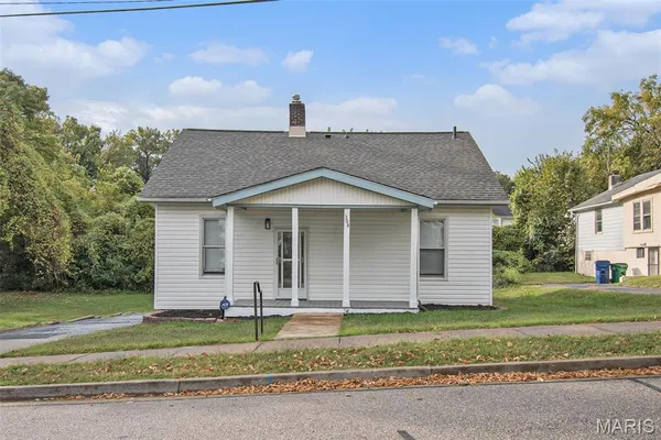 $3,100 | 308 Madison Avenue, St. Louis, MO 63119