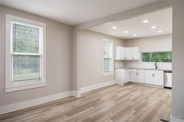 $3,100 | 308 Madison Avenue, St. Louis, MO 63119