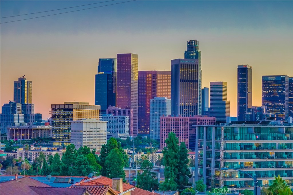 1007 Marview Avenue Los Angeles, CA 90012 - Photo 25 of 27 a view of city with tall buildings