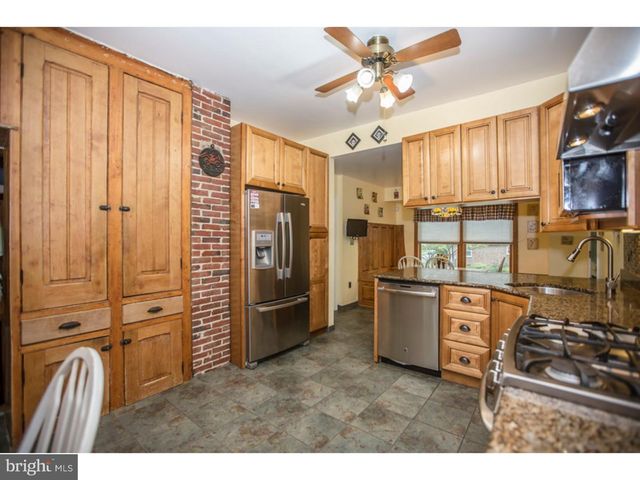 $560,000 | 648 Linwood Avenue, Collingswood, NJ 08108